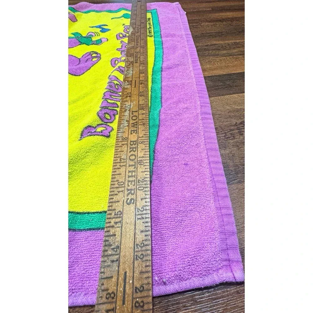 Vintage Y2K Barney & Baby Bop bath/ beach towel 1992.  40x23 inches